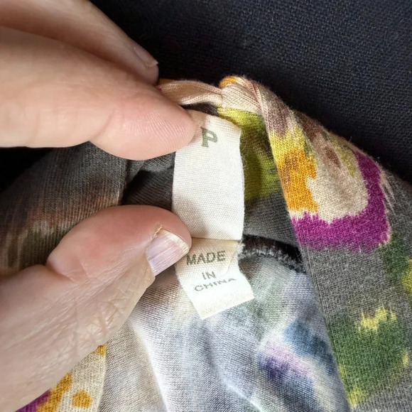 Anthropologie Tiny Floral Motif Fitted Knit Top, Size Extra Small - Picture 7 of 9